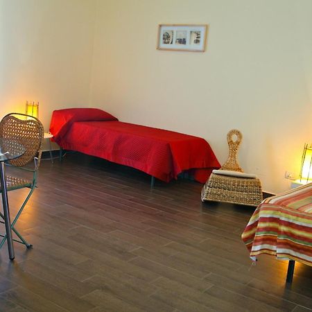 Porto Salvo Apartments - By Vacation Service Cefalu Room photo