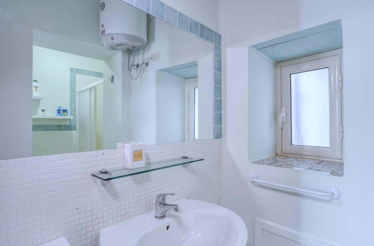 Porto Salvo Apartments - By Vacation Service Cefalu Exterior photo
